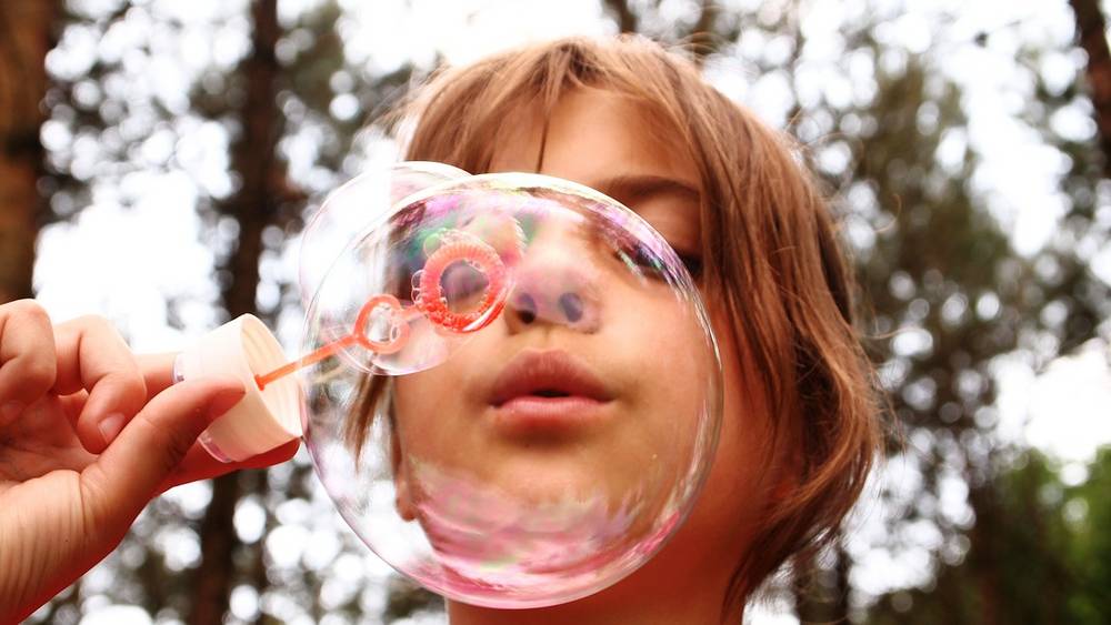 soap-bubbles-668950_1280.jpg