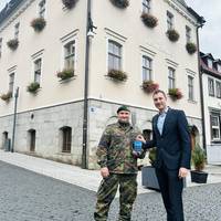 Kriegsgräberfürsorge Knott Gießmann.jpg Kriegsgräberfürsorge Knott Gießmann.jpg