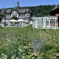 Gradiergarten mit Blumenwiese