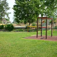 großzügige Spielflächen