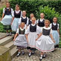 Bild für Tanz und Musikfest am Sonntag.jpg