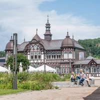 Gradiergarten Mutter mit Kindern.jpg