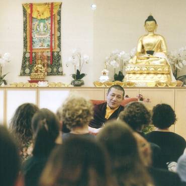 https://www.badsalzungen.de/var/cache/thumb_103740_1066_1_370_370_r4_jpeg_buddhistisches_zentrum.jpeg
