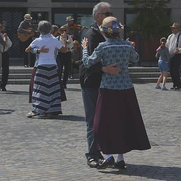 https://www.badsalzungen.de/var/cache/thumb_106412_1066_1_370_370_r4_jpeg_senioren.jpeg