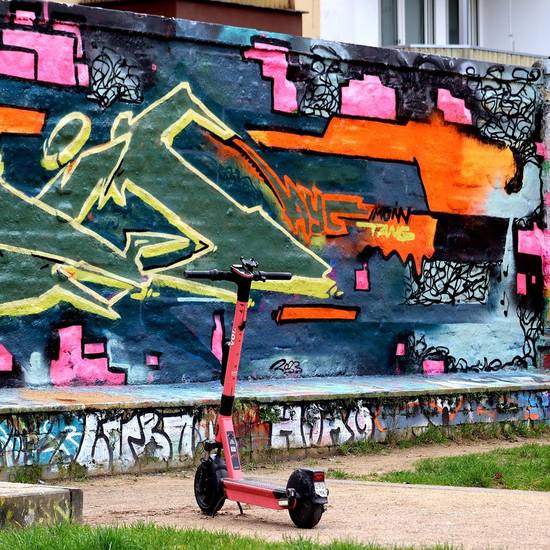 https://www.badsalzungen.de/var/cache/thumb_110834_1066_1_550_550_r4_jpeg_street_art_7885965_1280.jpeg https://www.badsalzungen.de/var/cache/thumb_110834_1066_1_550_550_r4_jpeg_street_art_7885965_1280.jpeg