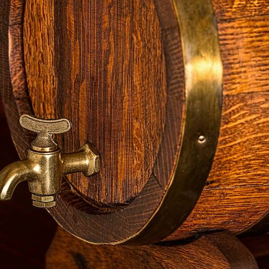 https://www.badsalzungen.de/var/cache/thumb_115368_1066_1_550_550_r4_jpeg_beer_barrel_956322_1280.jpeg