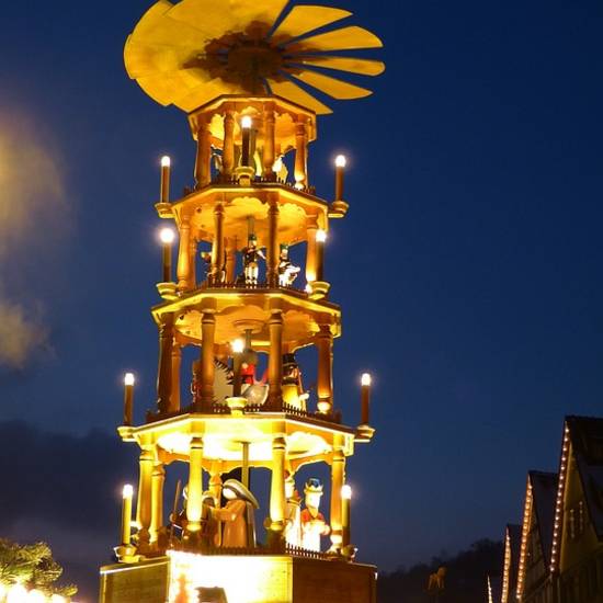 https://www.badsalzungen.de/var/cache/thumb_115731_1066_1_550_550_r4_jpeg_christmas_pyramid_70219_960_720.jpeg https://www.badsalzungen.de/var/cache/thumb_115731_1066_1_550_550_r4_jpeg_christmas_pyramid_70219_960_720.jpeg